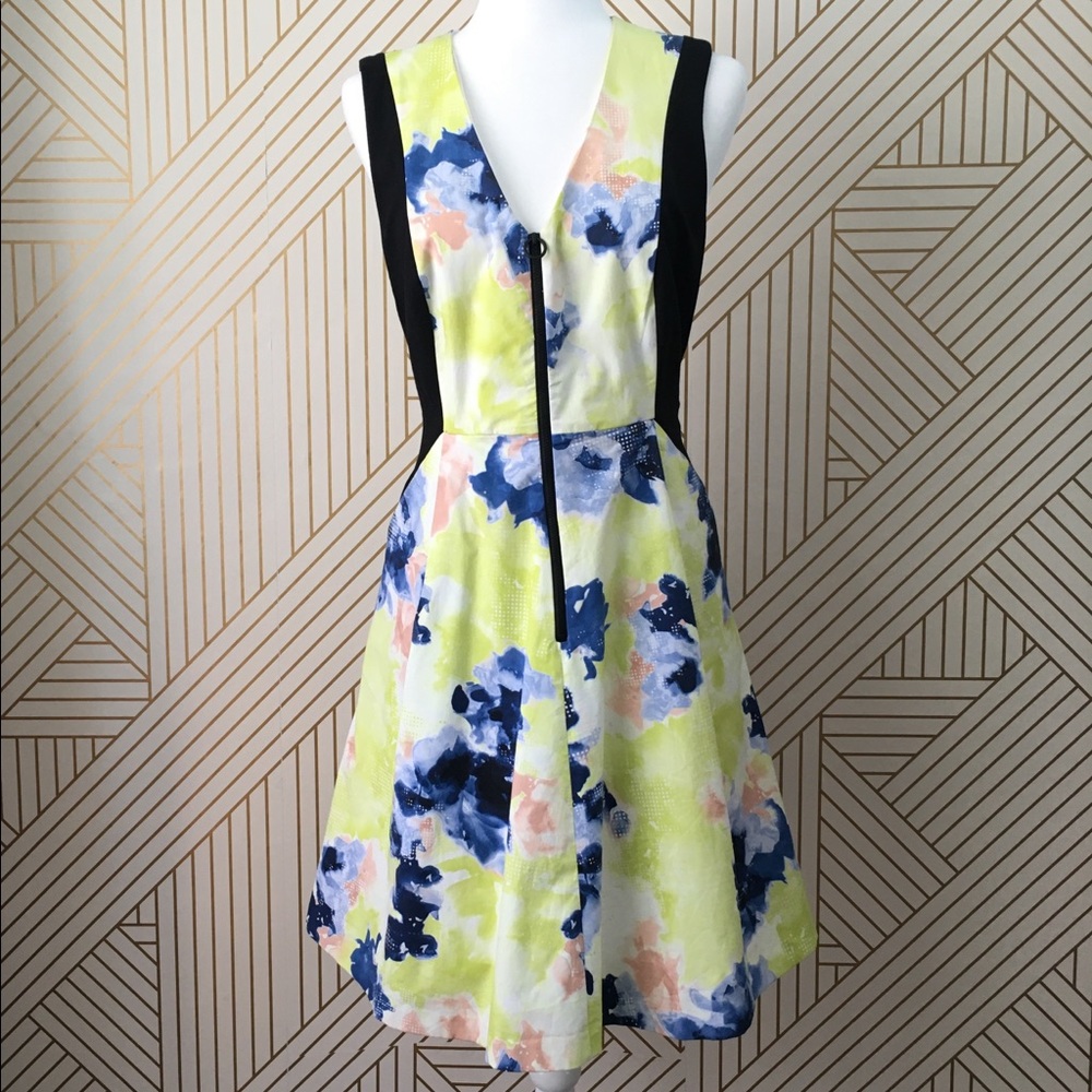 Ellen Tracy Abstract Floral Knee-Length Dress